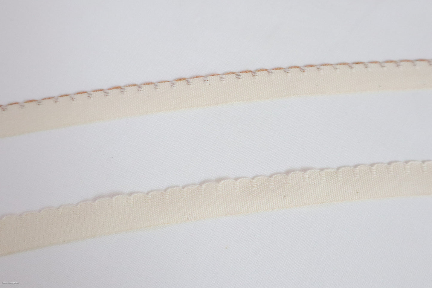 10mm Scalloped edge tape in 100% organic cotton, Organic cotton baby clothes Trim, Lamp shade trim