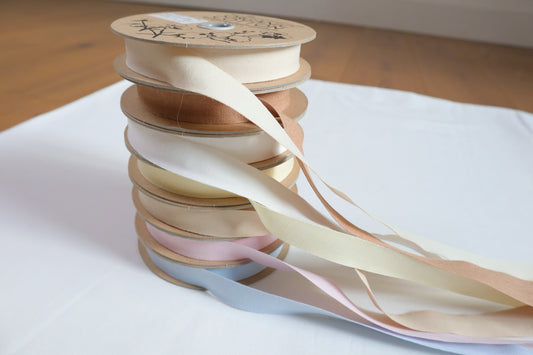 Soft organic cotton ribbon / tape in 18mm